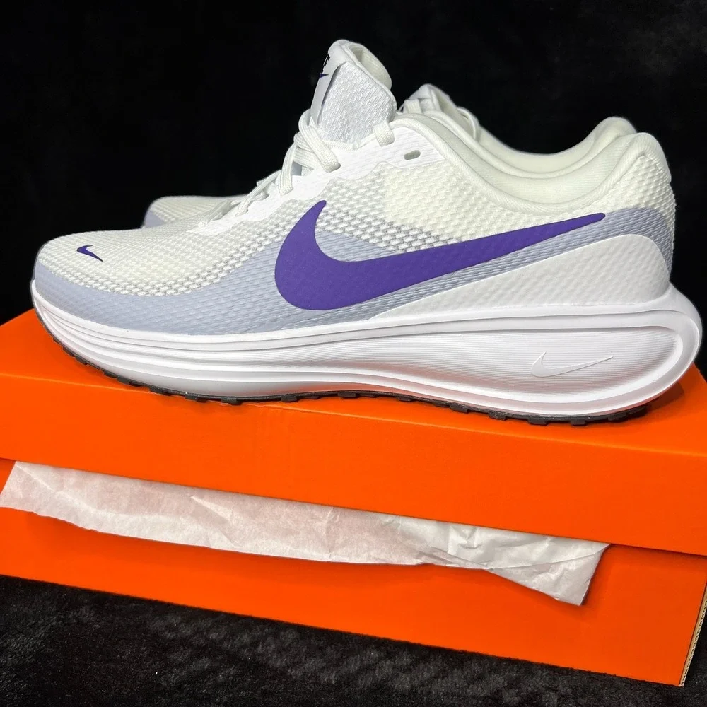 Nike Revolution 8 HQ1995-101 Womens 10 Running Shoes White Athletic Sneakers